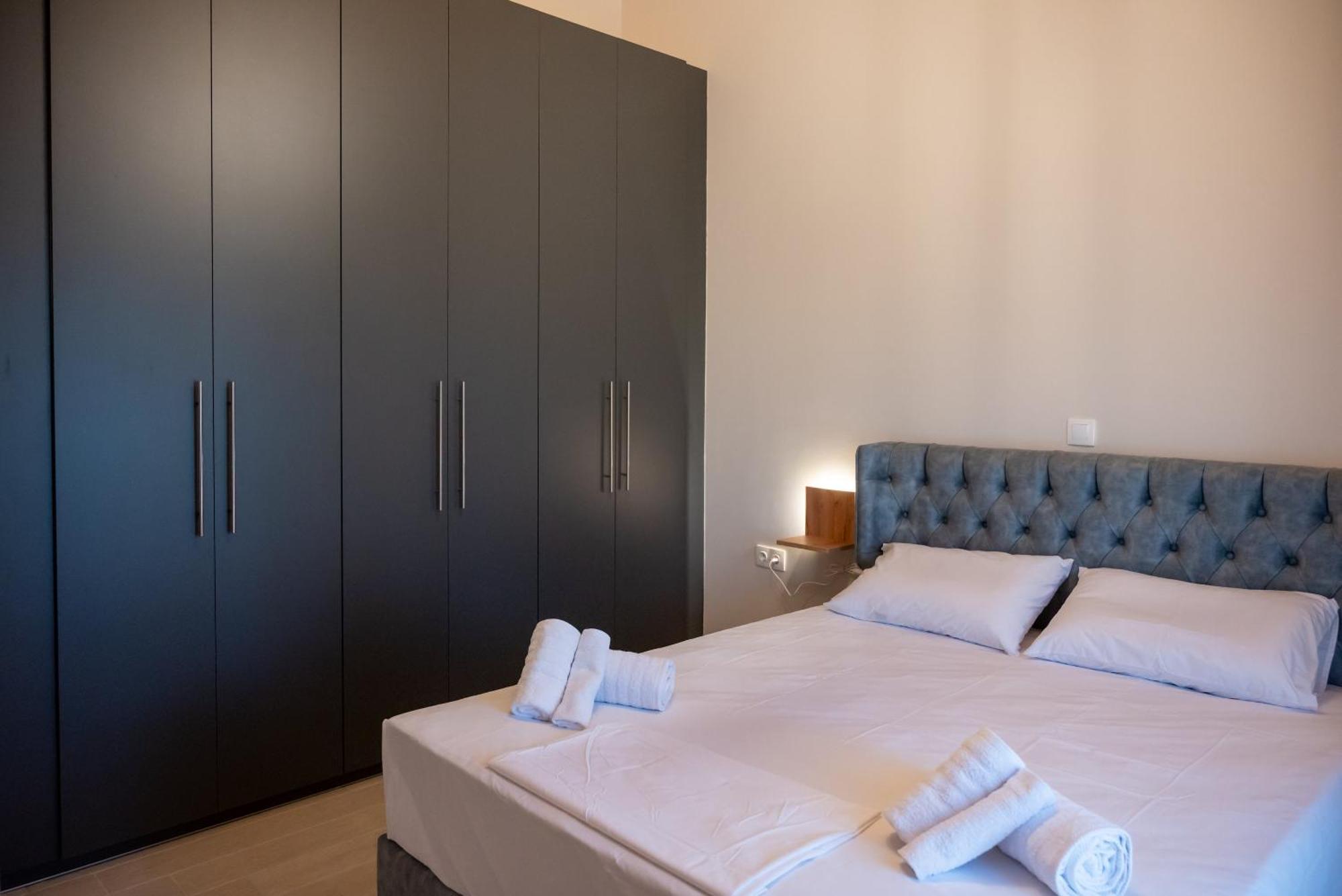Paradise Apartments Artemida Экстерьер фото